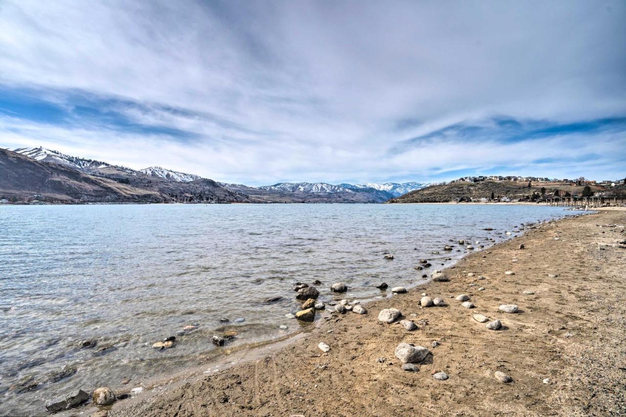 Condo With Lake View About 1 Block To Waterfront Fun Chelan Exterior photo